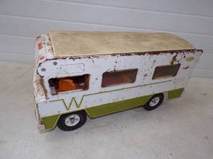 lot 7 image: Vintage Tonka Winnebago