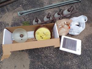 lot 94 image: Electrical Lot see pics