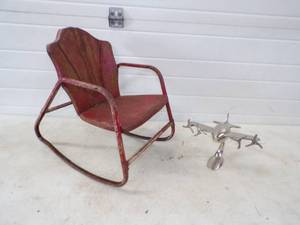 lot 106 image: Vintage Kids Metal Chair and Airplane Dcor