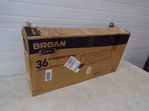 lot 28 image: 36 Range Hood