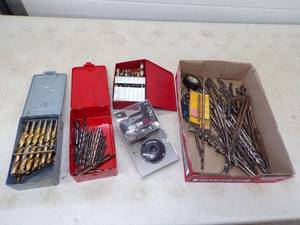 lot 125 image: Large Drill Bit Lot