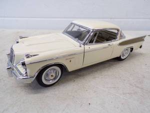lot 143 image: Franklin Mint 1957 Studebaker 118 Scale
