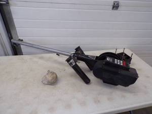 lot 3A image: Cannon Magnum 10A Electric Down rigger with 12# Weight