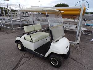 lot 5A image: Yamaha Electric Golf Cart