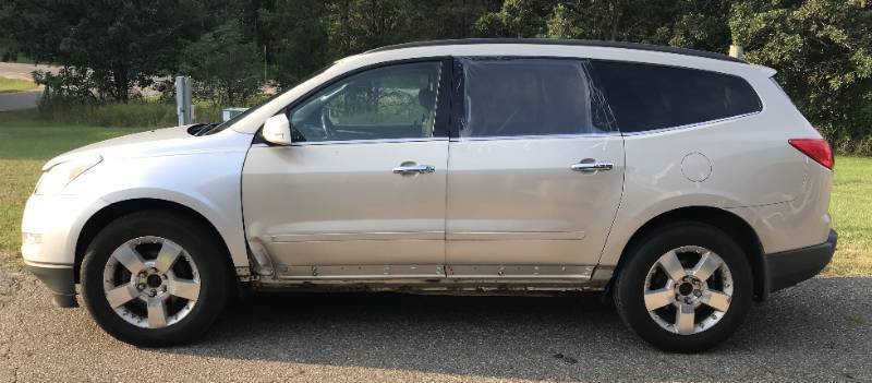 2010 Chevy Traverse LT AWD