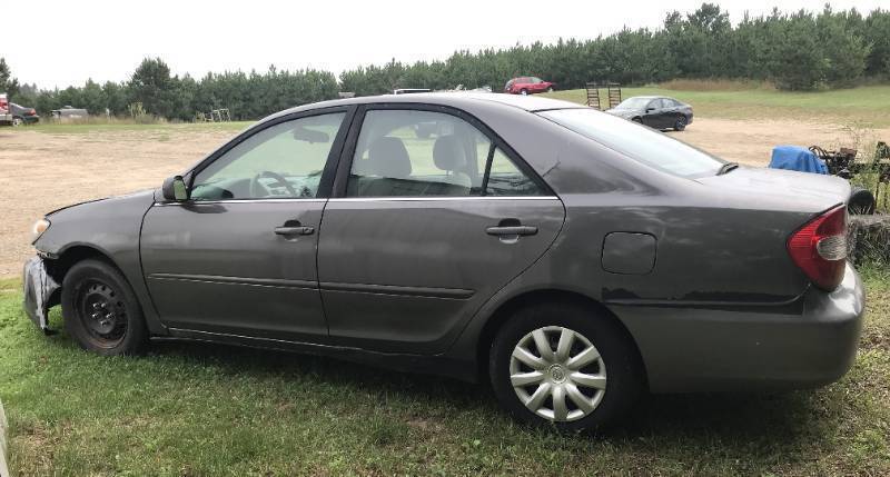 2004 Toyota Camry LE