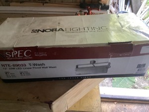 New In The Box  1233w linear flood wall wash located off site&nbsp