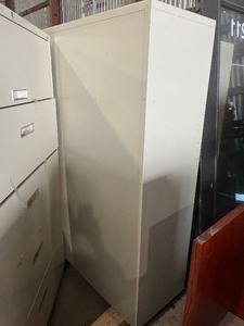 Big Medical File Cab  5ft4.5 tall  42 wide 18 Deep