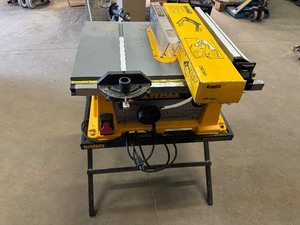 lot 9 image: Dewalt Table Saw DW744