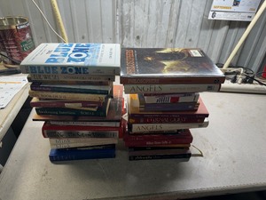 lot 72 image: Books - Religious, Motivational, Self-help books