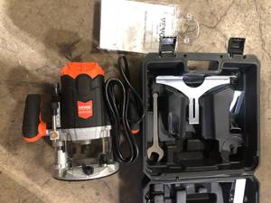 VEVOR Plunge Router, 3-14 HP, 120V, 12000-23000 RPM Variable Speed, Electronic Plunge Base Router, Plunge Woodworking Router Kit with Carry Case, Parallel Guide, Straight Guide, 14 Collet Cone Set  Customer Returns See Pictures