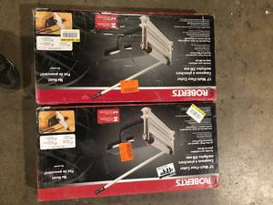 Lot of ROBERTS 13 in. Multi-Floor Cutter with 0 to 45 Degree Miter Guide and 28-12 in. Handle   Customer Returns See Pictures