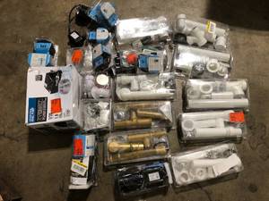 Lot of  Assorted Plumbing Items Various Models and Conditions    Customer Returns See Pictures