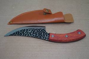 lot 9 image: Stainless Steel Hunting Knife with Sheath