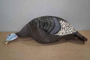 lot 39 image: Cabelas Hen Turkey Rubber Decoy with 2-Piece Stake