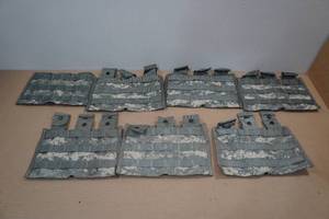 lot 72 image: 7 M4 Three Mag Side by Side Pouch