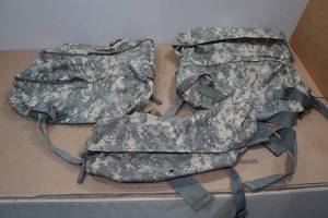 lot 78 image: 5  Molle II Light Weight Waist Packs