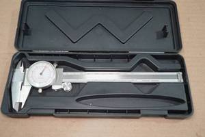 lot 82 image: 6 Dial Caliper - .001
