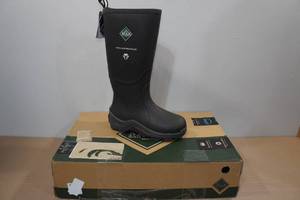 lot 107 image: Muck Boots Mens Wetland Pro Snake Work Boots -Size 8