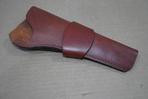 lot 128 image: Leather Pistol Holster