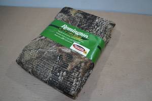 lot 145 image: Remington Realtree 54x12 Camo Burlap