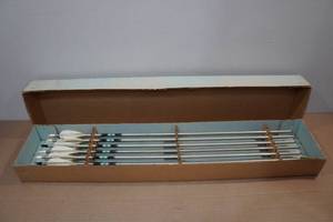 lot 148 image: 12 Custom Made Arrows By Sparrows