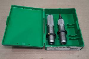 lot 165 image: RCBS .300 WBY Mag Reloading Die Set