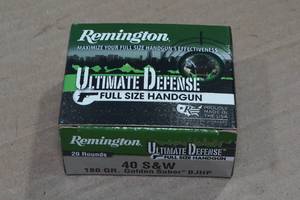lot 241 image: 20 Remington Ultimate Defense .40 S&W 180 Gr Golden Saber BJ HP Ammo