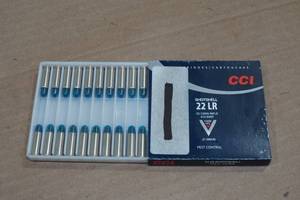 lot 253 image: 20 CCI .22 LR Shotshells