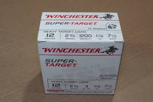 lot 280 image: 25 Winchester Super Target 12 Gauge 2-34 7-12 Shot Shotshells