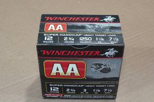 lot 283 image: 25 Winchester AA 12 Gauge 2-34 7-12 Shot Shotshells