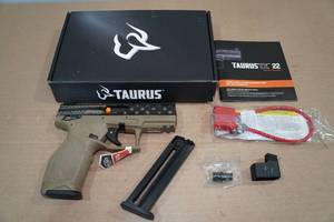 lot 1C image: NEW Taurus TX22 .22 LR Semi-Auto Pistol - 2 Magazines - Threaded Barrel