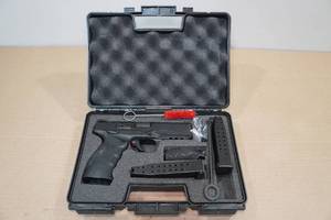 lot 1G image: Sarsilmaz SAR9 9mm Semi-Auto Pistol - 2 Magazines
