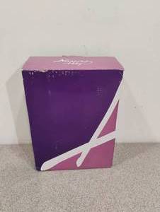 lot 26 image: NEW AMAZING ABBY TUMBLERS