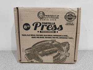 lot 63 image: NEW VICTORIA CAST IRON TORTILLA PRESS