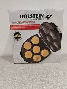 lot 51 image: NEW HOLSTEIN 6-COUNT AREPA MAKER