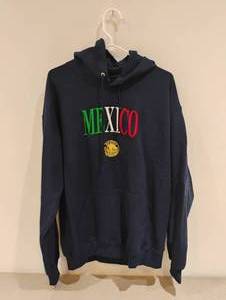 lot 100 image: NEW MEXICO HOODIE SWEATER