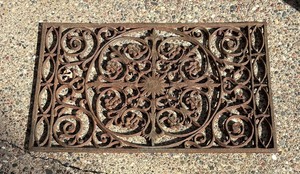 lot 34C image: Metal Patina Doormat  Decor