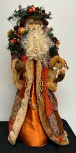 lot 254 image: Lovely Santa Decorative Figurine
