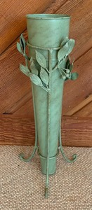 lot 127 image: Lovely Metal Footed Vase