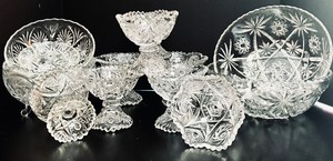 lot 50 image: Gorgeous Vintage Crystal Parfaits and Bowls