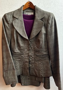 lot 62 image: Vintage Suit Including Blazer, Shell and Skirt by Nine West