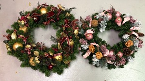 lot 223 image: Two Lovely Wreaths