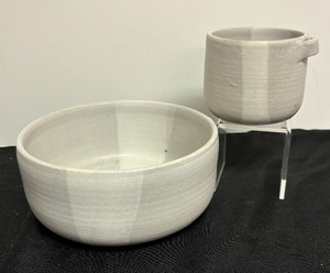 lot 300 image: Two Tourville Pottery Bowls