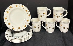 lot 306 image: Five Plates and Mug Sets by Pfaltzgraff for Mary Kay