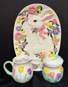 lot 307 image: Adorable Bunny and Tulip Serving Tray, Creamer Pitcher and Sugar Dish