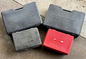 lot 327 image: Emergency Car Kits and Jumper Cables