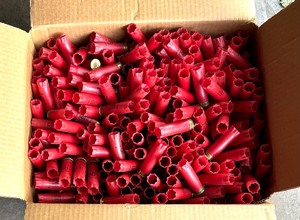 lot 390 image: Box of Empty Shotgun Shells