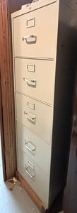 lot 455 image: Hon File Metal Four Drawer File Cabinet