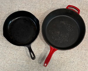 lot 457 image: Two Cast Iron Skillets